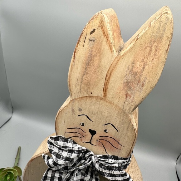 Easter bunny wooden, handcrafted decor - Picture 9 of 9